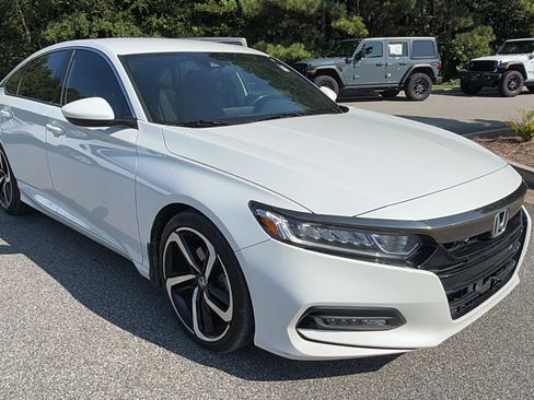Used 2020 Honda Accord Sport image 5