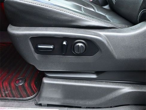 Used 2020 Chevrolet Silverado 2500 LTZ w/ LTZ Premium Package image 9