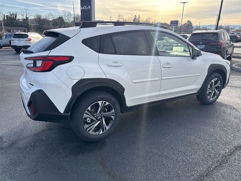 New 2026 Subaru Crosstrek 2.0i Premium image 4