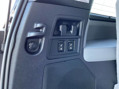 Used 2018 Toyota Sequoia Platinum image 47