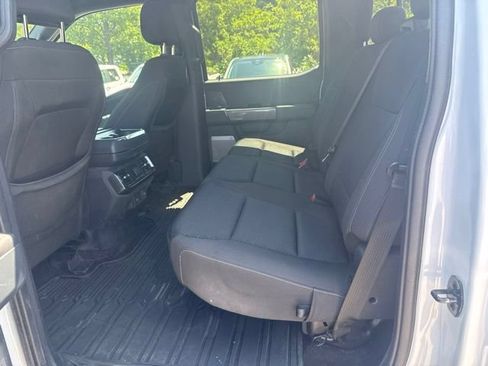Used 2022 Ford F150 XLT w/ Equipment Group 302A High AWD/4WD image 9