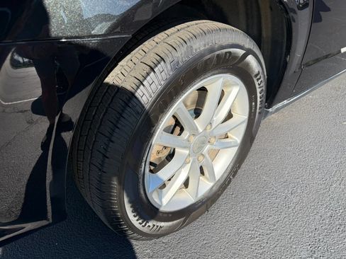 Used 2019 Dodge Grand Caravan SXT FWD image 45