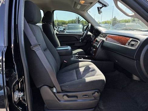 Used 2013 Chevrolet Tahoe LS AWD/4WD image 25