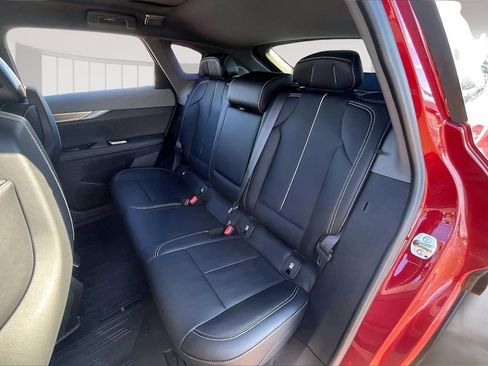 Used 2025 Cadillac Optiq Luxury 2 w/ LPO, Floor Liner Package image 26