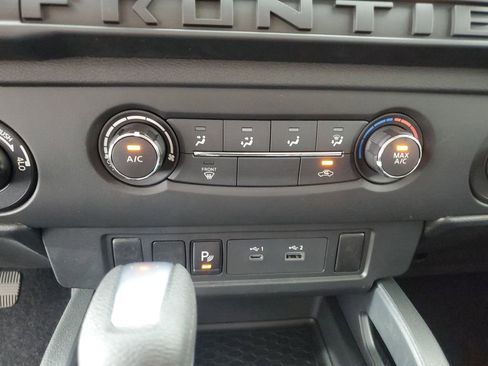 New 2026 Nissan Frontier S image 18