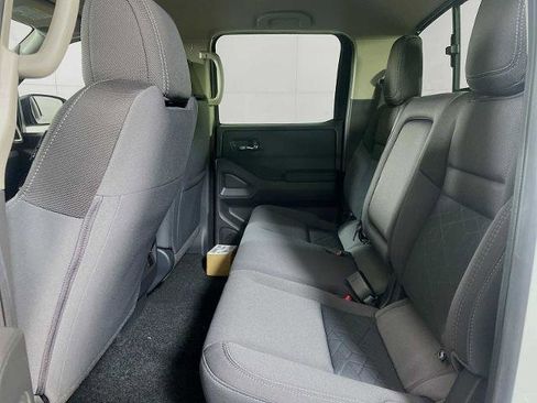 Certified 2025 Nissan Frontier SV w/ SV Convenience Package image 22