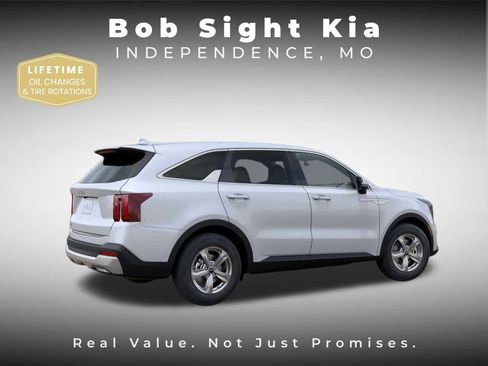 New 2026 Kia Sorento LX FWD image 6