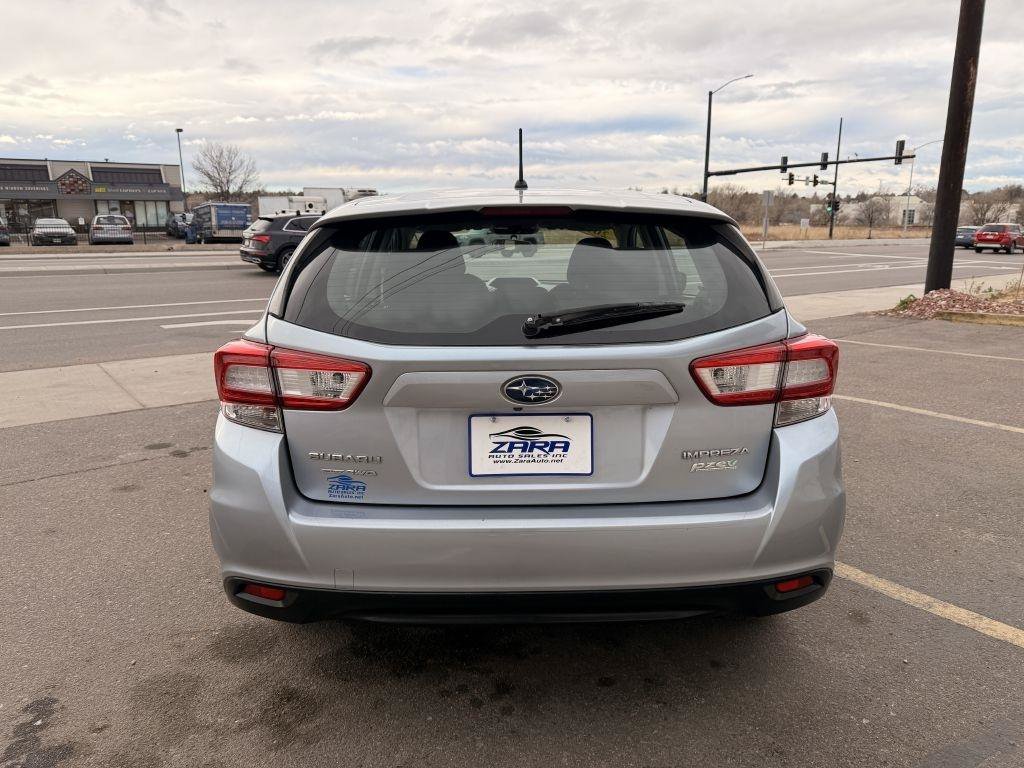 Used 2017 Subaru Impreza 2.0i AWD/4WD image 6