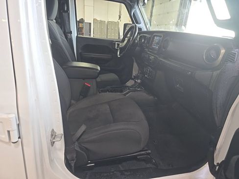 Certified 2022 Jeep Wrangler Unlimited Sport AWD/4WD image 5