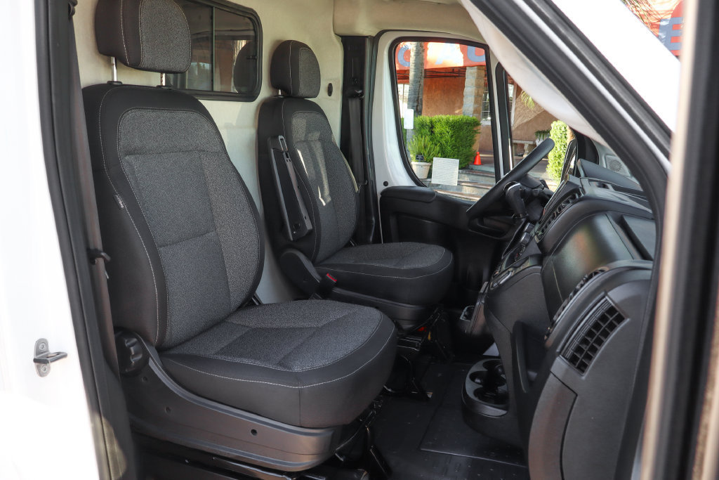 Used 2025 RAM ProMaster 2500 FWD image 35
