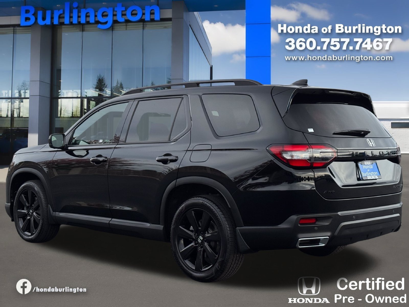 Certified 2025 Honda Pilot Black Edition image 4