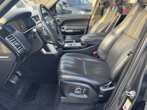 Used 2016 Land Rover Range Rover Supercharged AWD/4WD image 10