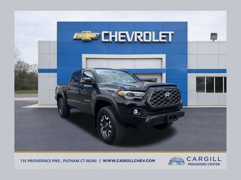 Used 2022 Toyota Tacoma TRD Off-Road w/ Technology Package AWD/4WD image 1