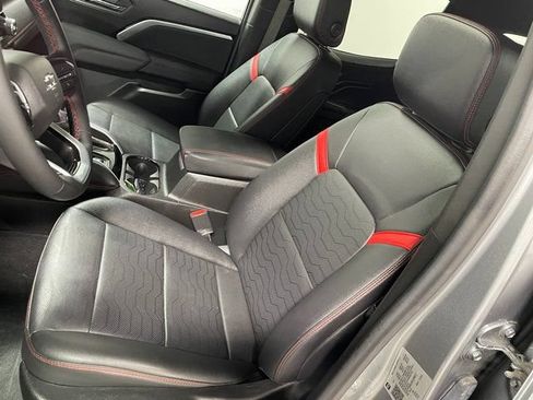 Used 2023 Chevrolet Colorado Z71 w/ Z71 Convenience Package 2 AWD/4WD image 12