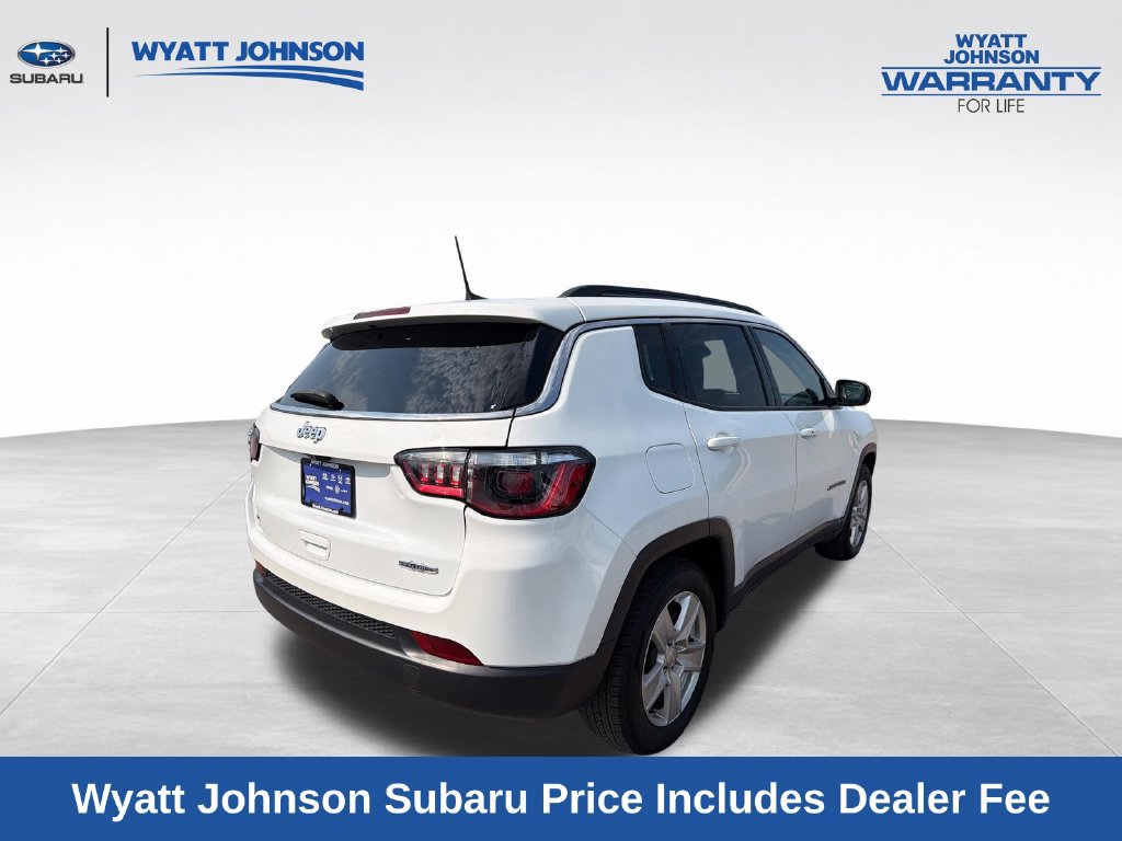 Used 2022 Jeep Compass Latitude w/ Convenience Group FWD image 9