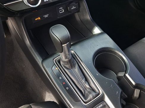 Used 2023 Honda Civic Sport image 13