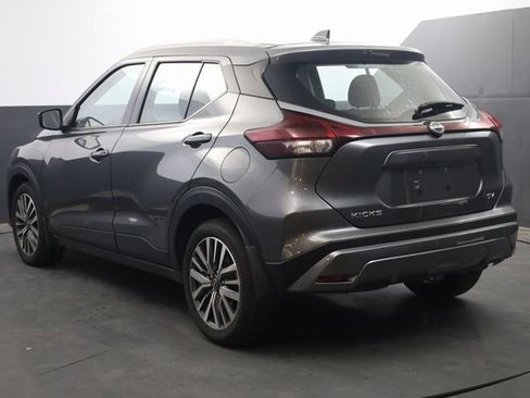 Certified 2024 Nissan Kicks SV image 6