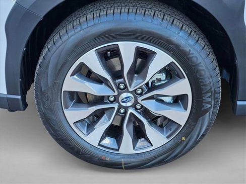 Used 2025 Subaru Outback Limited XT w/ Tech Package 3 image 10