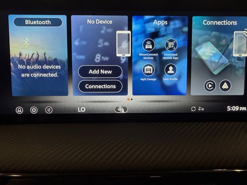 Used 2026 Nissan Kicks SR FWD image 17