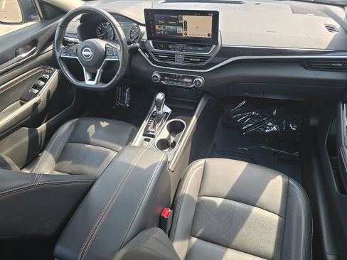 Used 2023 Nissan Altima 2.5 SR AWD/4WD image 30