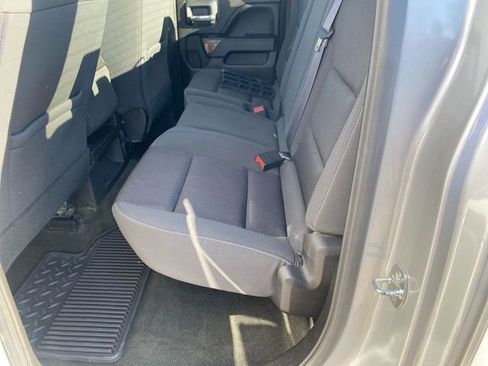 Used 2017 GMC Sierra 1500 SLE w/ SLE Value Package image 21