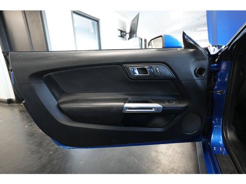 Used 2017 Ford Mustang Coupe w/ Ecoboost Performance Package RWD image 13
