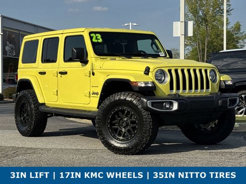Used 2023 Jeep Wrangler Unlimited Sahara AWD/4WD image 2
