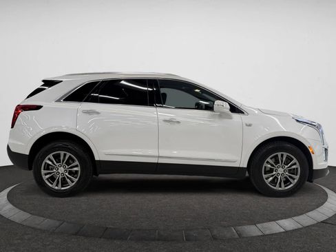Certified 2023 Cadillac XT5 Premium Luxury image 2