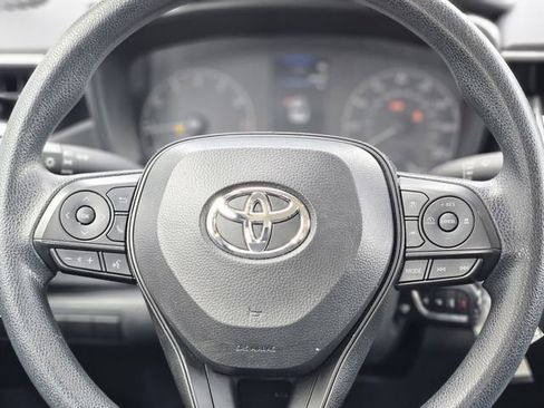 Used 2024 Toyota Corolla LE FWD image 16