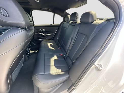 Used 2023 BMW 330i Sedan w/ M Sport Package RWD image 25