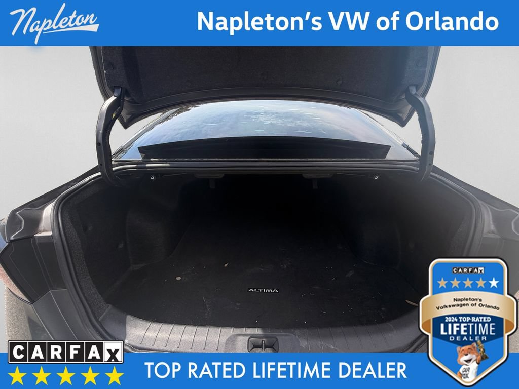 Used 2024 Nissan Altima 2.5 S FWD image 29