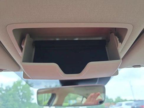 Used 2018 Acura TLX FWD image 36