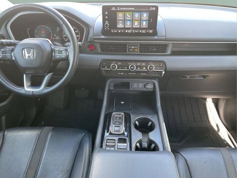 Used 2023 Honda Pilot EX-L image 17