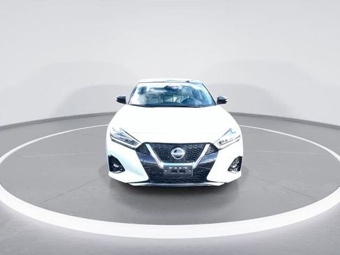 Certified 2023 Nissan Maxima Platinum image 3
