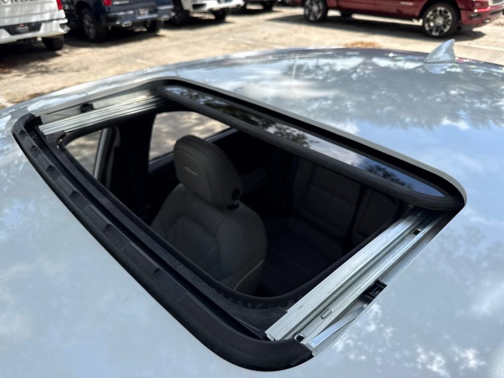 Used 2025 Buick Envista Avenir FWD image 66