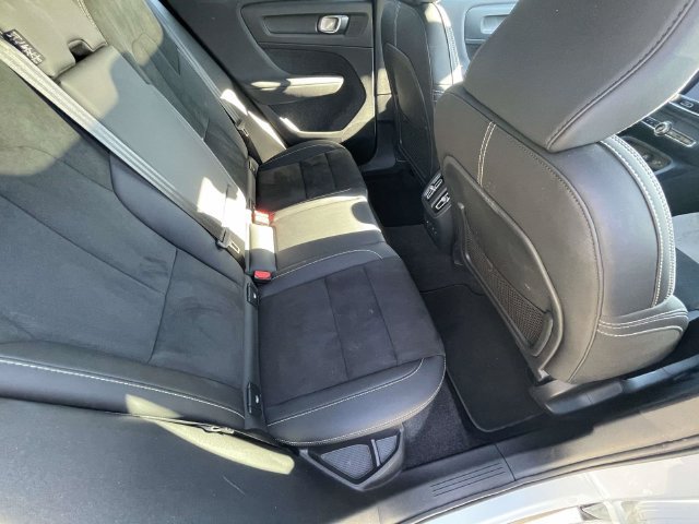 Certified 2023 Volvo C40 P8 Recharge Plus w/ Climate Package AWD/4WD image 13