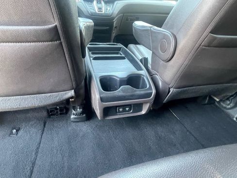Used 2019 Honda Odyssey EX-L image 11
