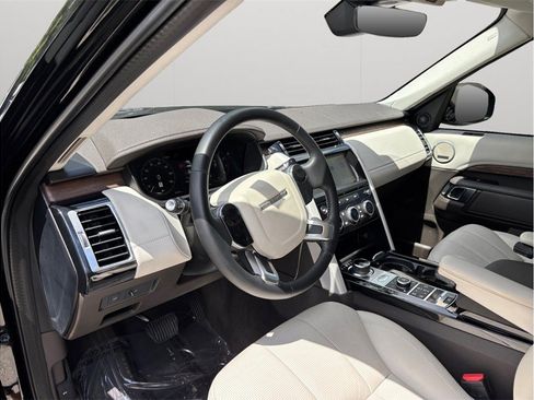 Used 2020 Land Rover Discovery HSE AWD/4WD image 6