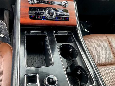 Used 2023 Lincoln Aviator Reserve w/ Equipment Group 201A image 33