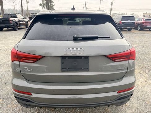 Used 2025 Audi Q3 2.0T Premium w/ Convenience Package image 4