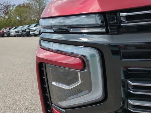 Used 2025 Chevrolet Tahoe High Country image 10