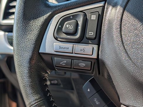 Used 2018 Subaru Forester 2.5i Touring AWD/4WD image 30