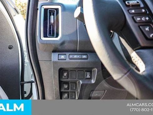 Certified 2025 Nissan Frontier SV w/ SV Convenience Package RWD image 23