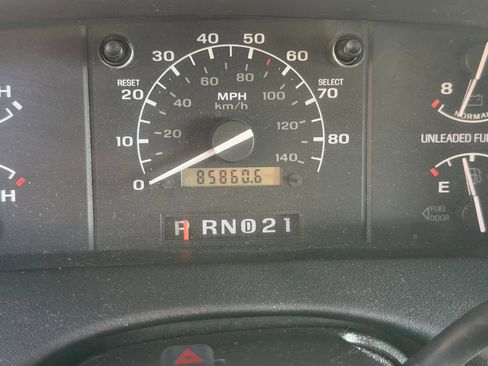 Used 1993 Ford F150 XL image 33