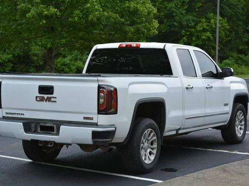 Used 2016 GMC Sierra 1500 SLE w/ All-Terrain Package AWD/4WD image 5