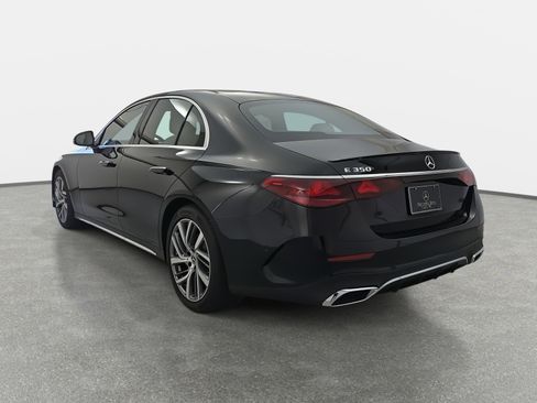 Used 2026 Mercedes-Benz E 350 Sedan image 7