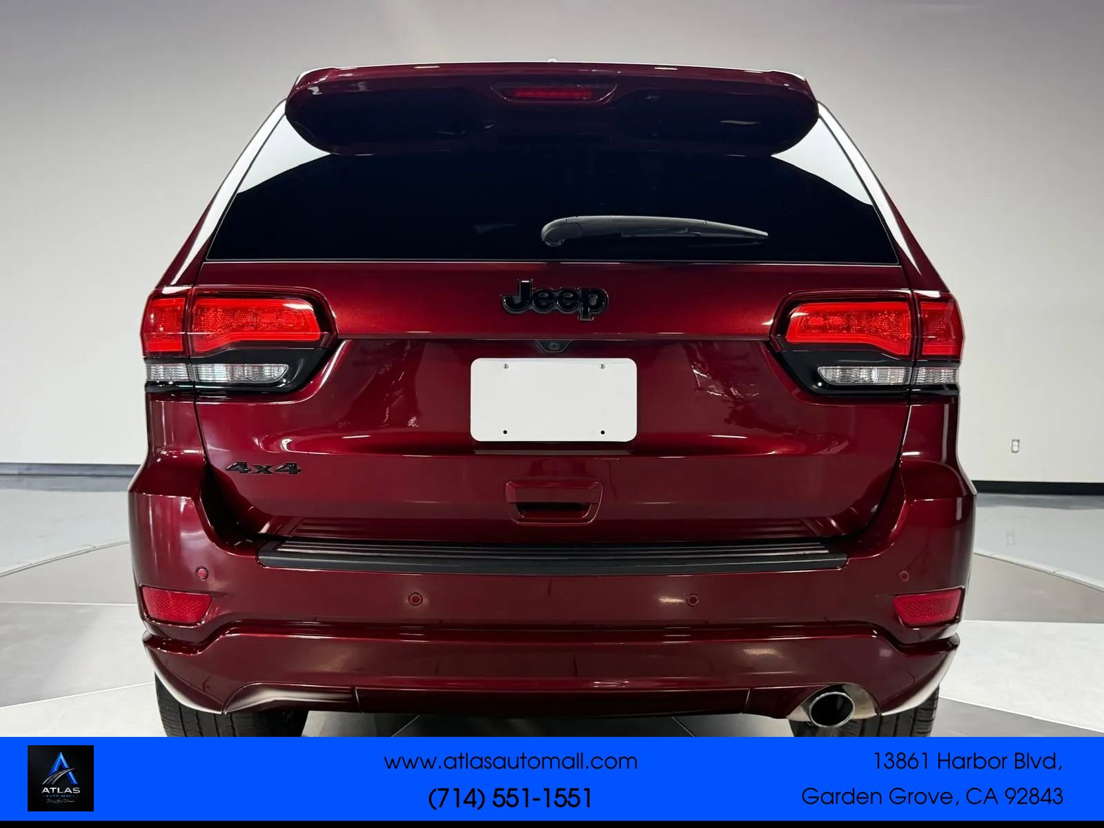 Used 2021 Jeep Grand Cherokee Laredo X AWD/4WD image 5