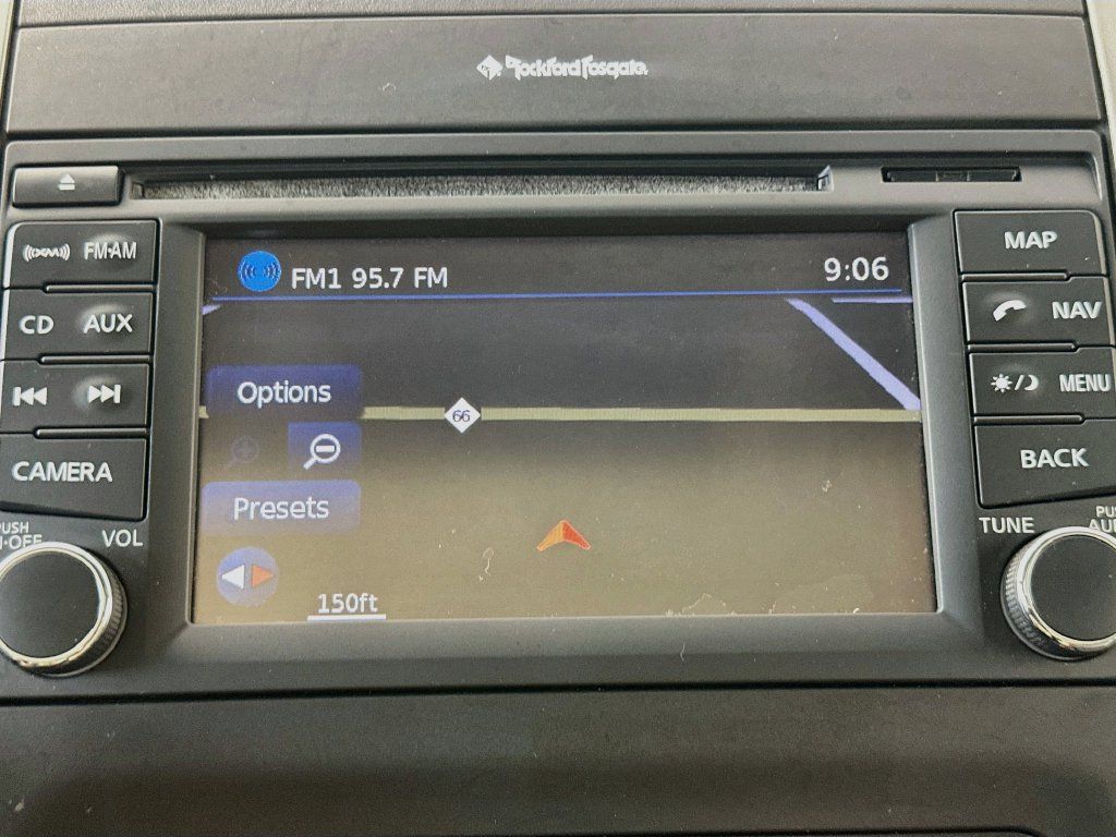 Used 2013 Nissan Frontier SL w/ Moonroof Pkg RWD image 19