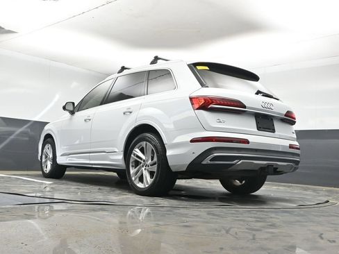 Used 2020 Audi Q7 3.0T Premium Plus image 12