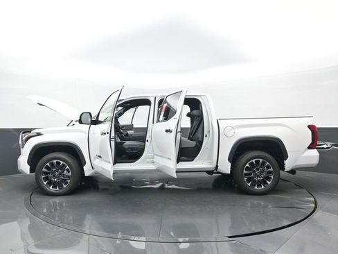 New 2026 Toyota Tundra Limited AWD/4WD image 33